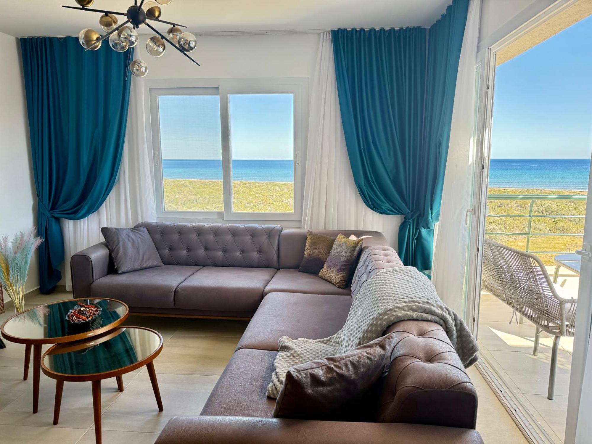Relaxing Penthouse Suites By The Sea Vokolidha Экстерьер фото
