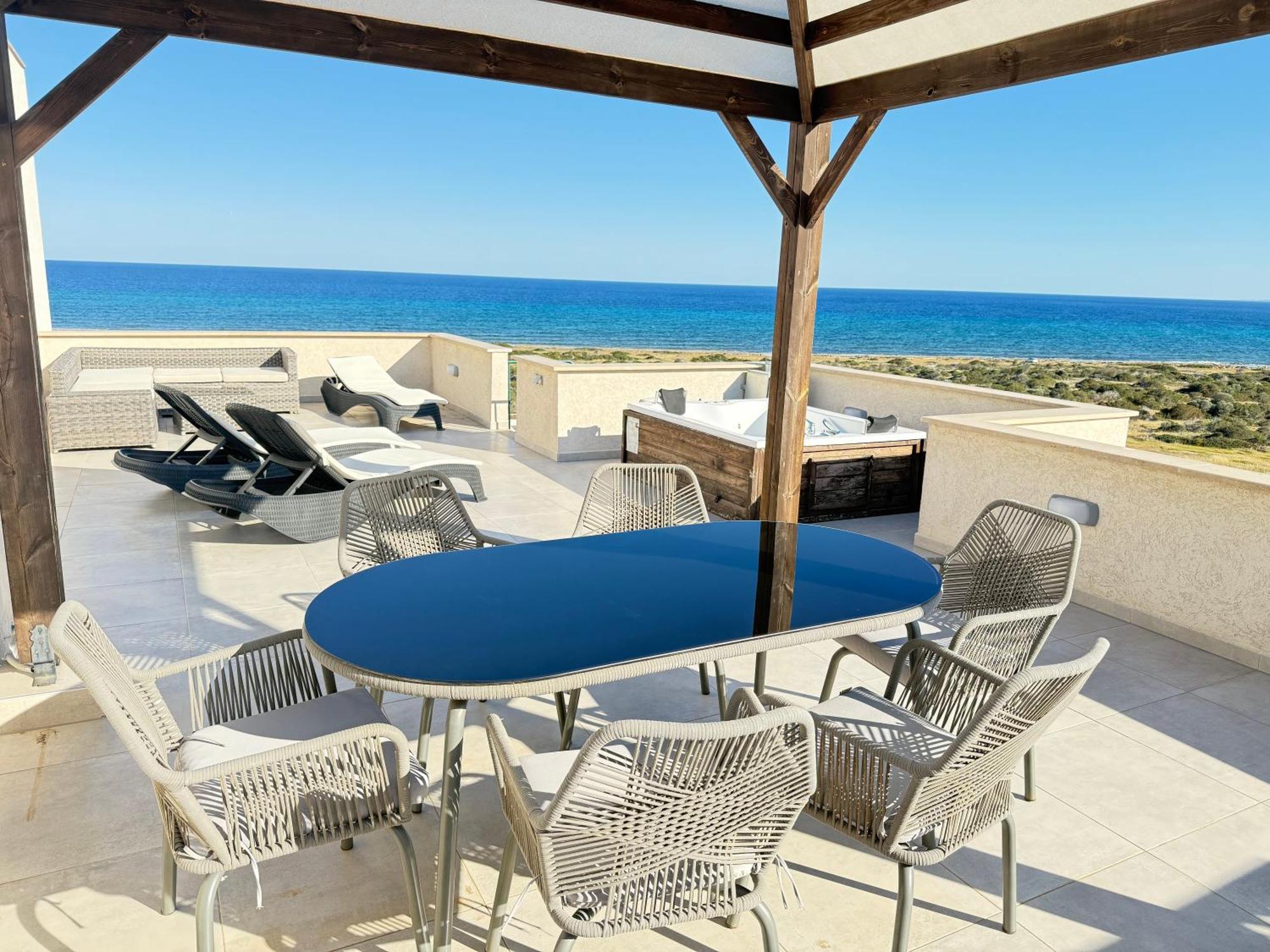 Relaxing Penthouse Suites By The Sea Vokolidha Экстерьер фото